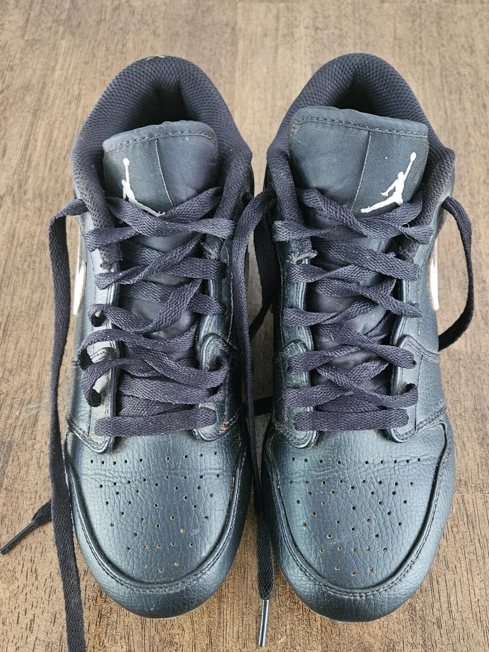 Jordan Men’s Low-Top Football Cleats